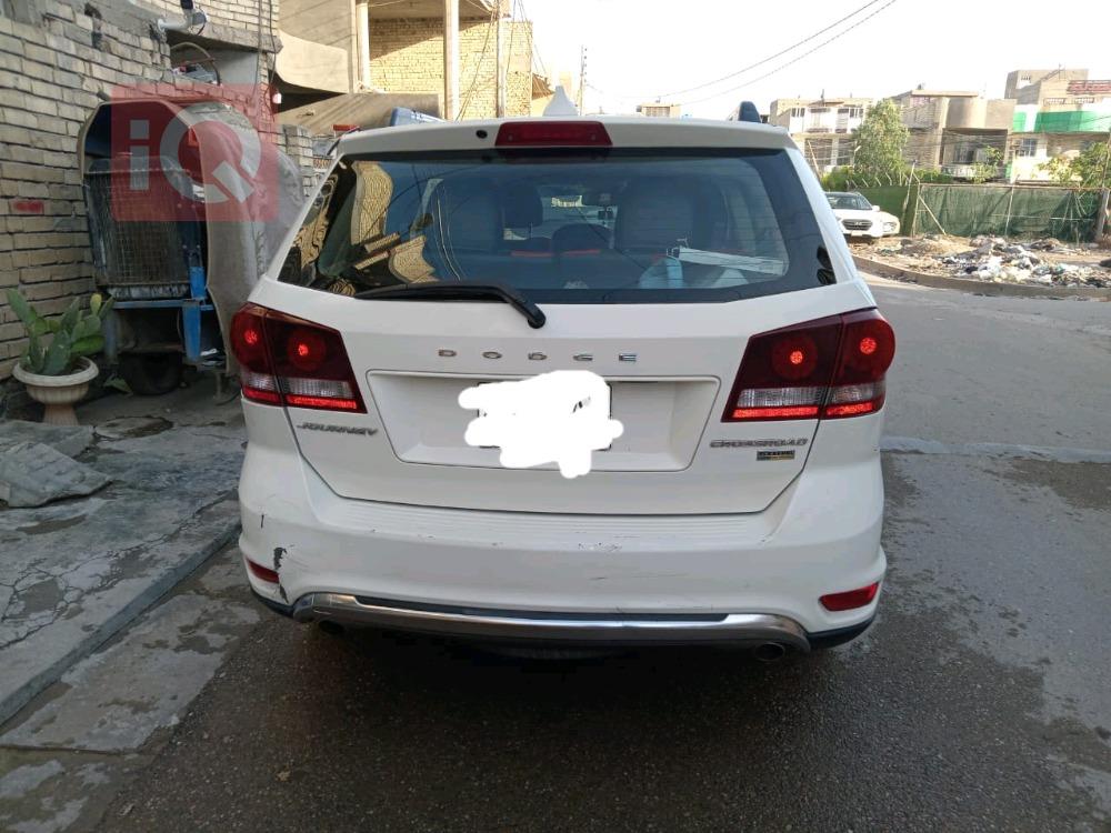 دودج جورني